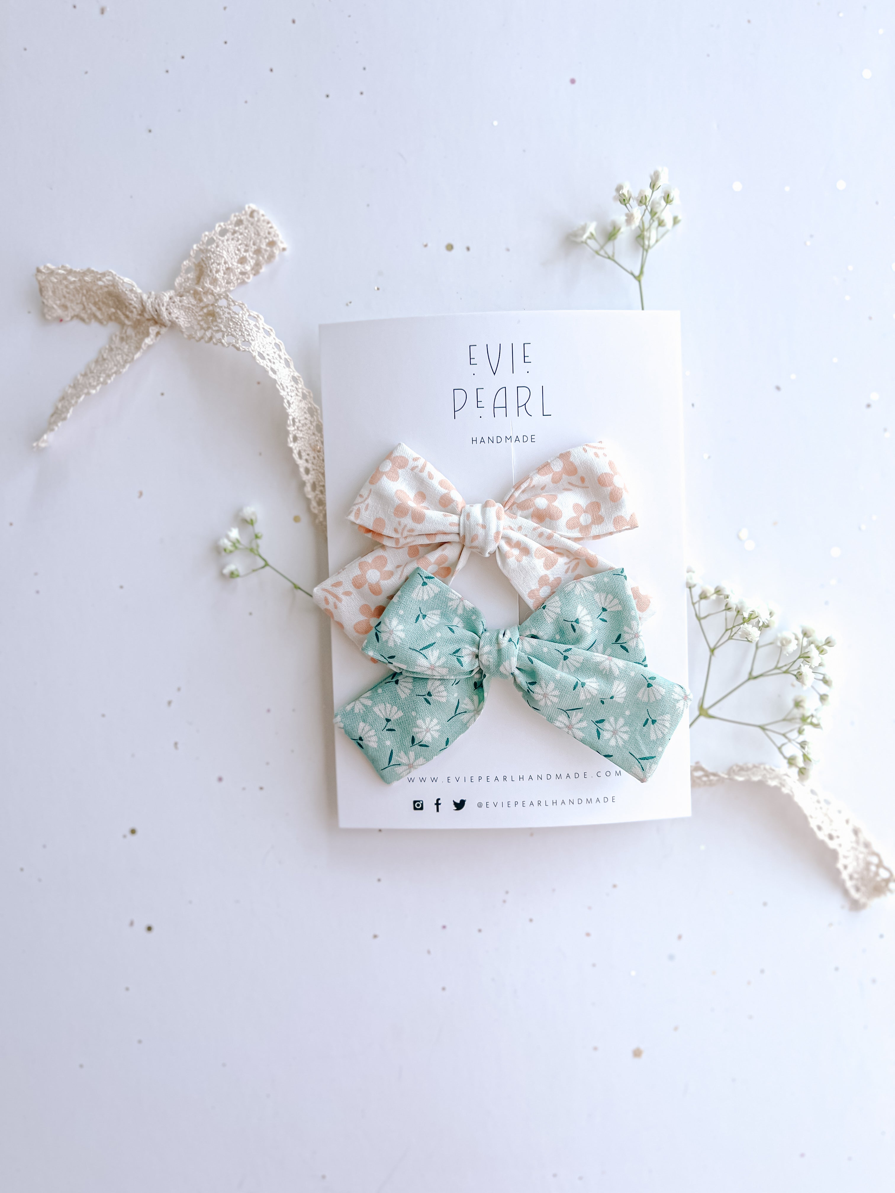Cream Pink Daisy & Green Floral Medium Pinwheel Set