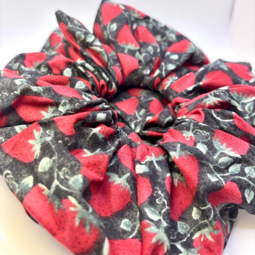 Black Strawberry Vine Scrunchie