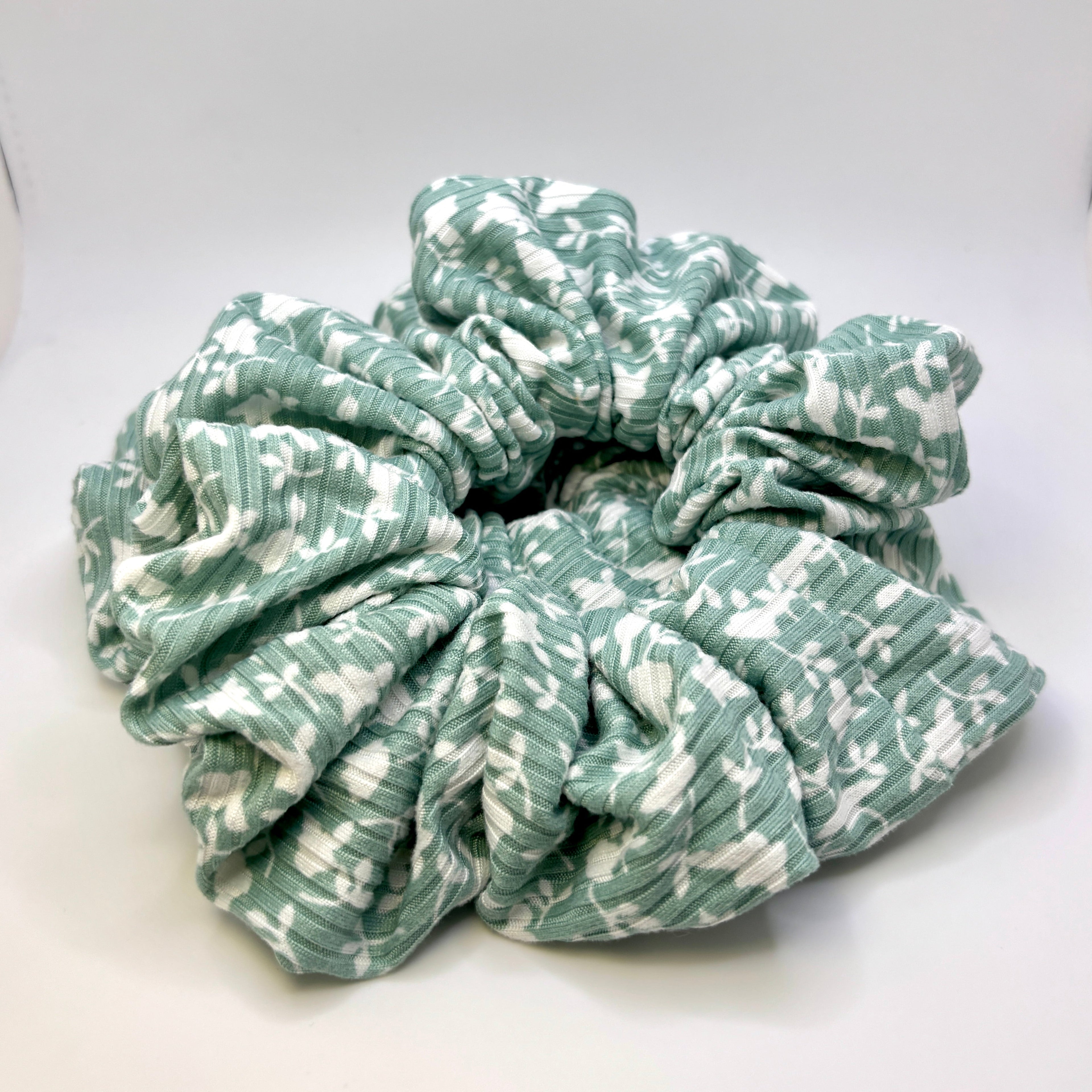 White Leaf Sage Ribbed Scrunchie