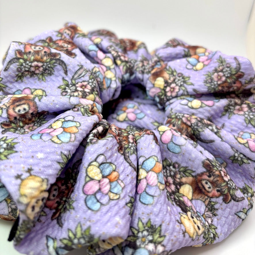 Highland Cow Easter Bullet Scrunchie