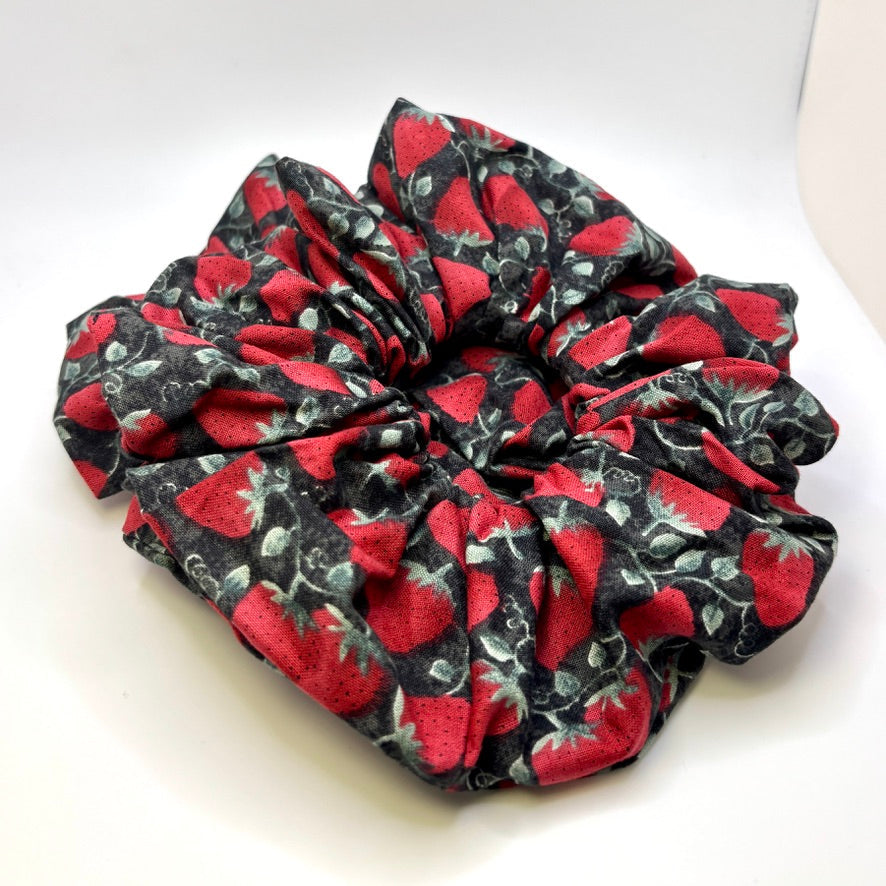 Black Strawberry Vine Scrunchie