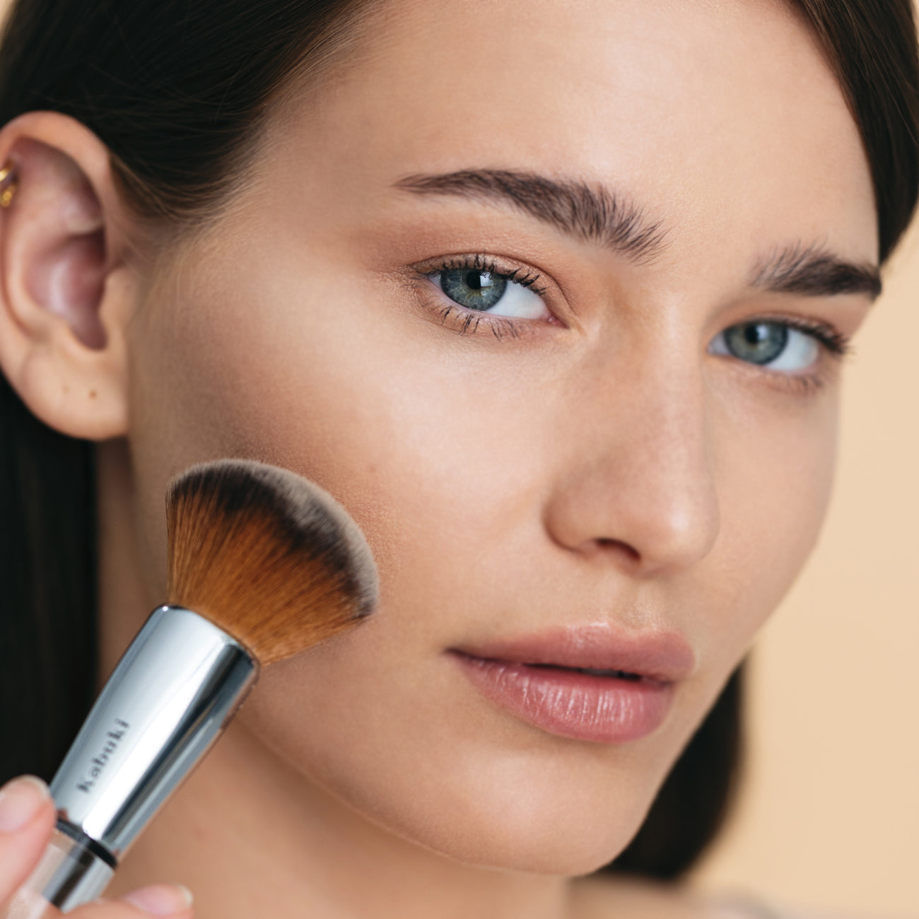 KABUKI BRUSH