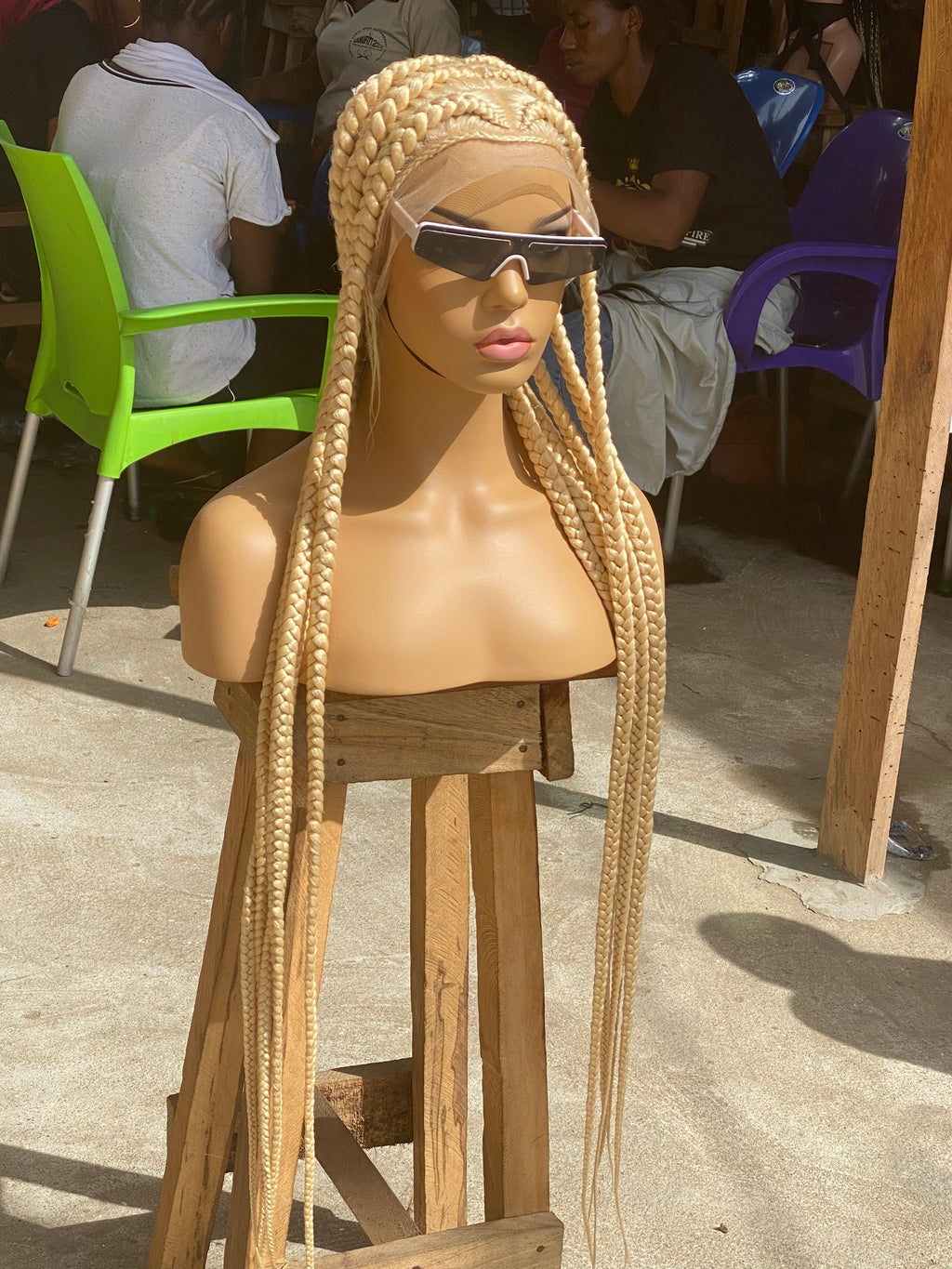 POP SMOKE IN BLONDE