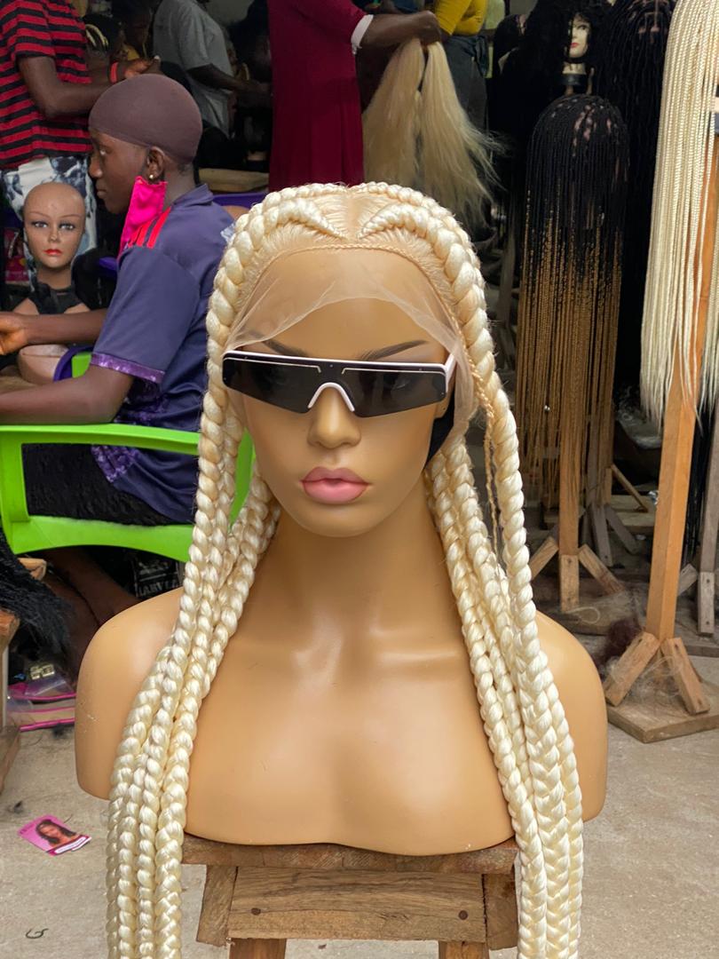 POP SMOKE IN BLONDE